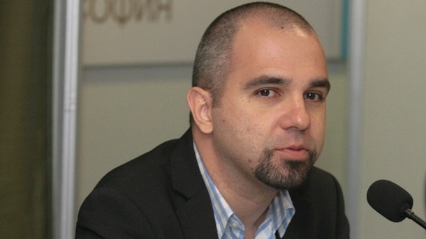 Първан Симеонов, Галъп: Вместо да спечели играта на нерви, Борисов разгаря протеста